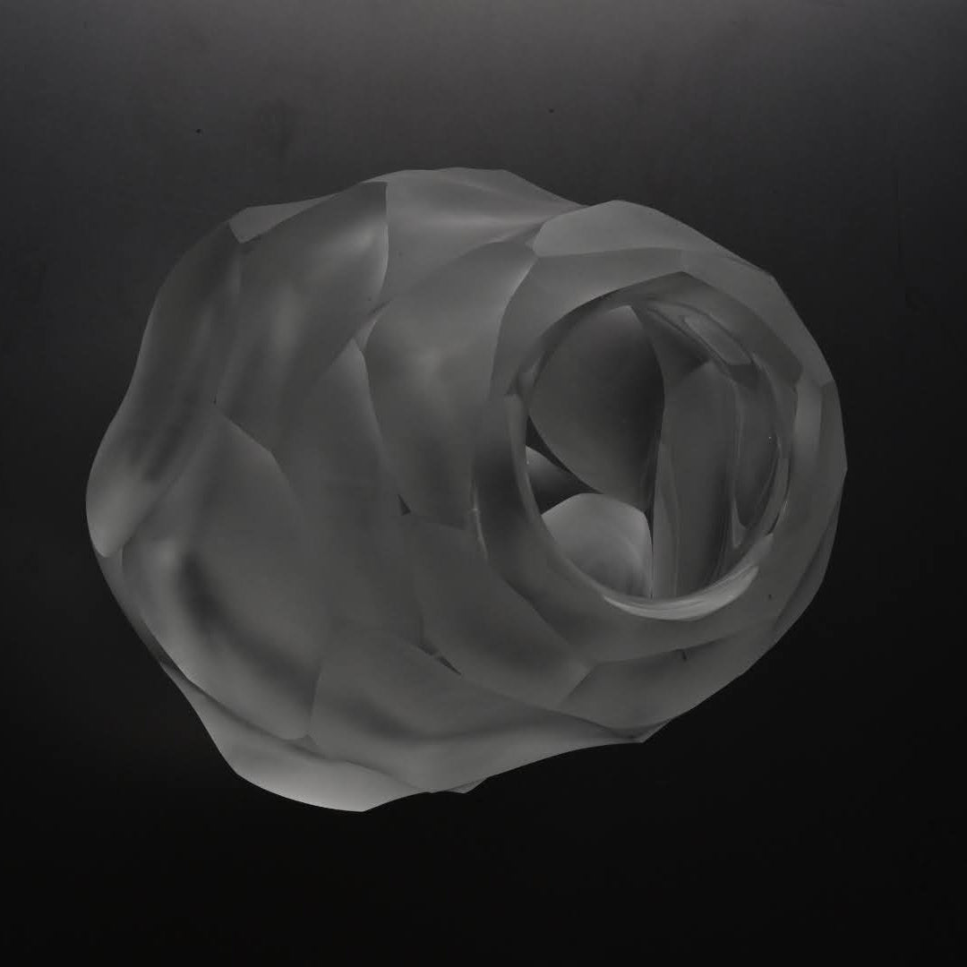 Sakumon Tall Vase - Battuto