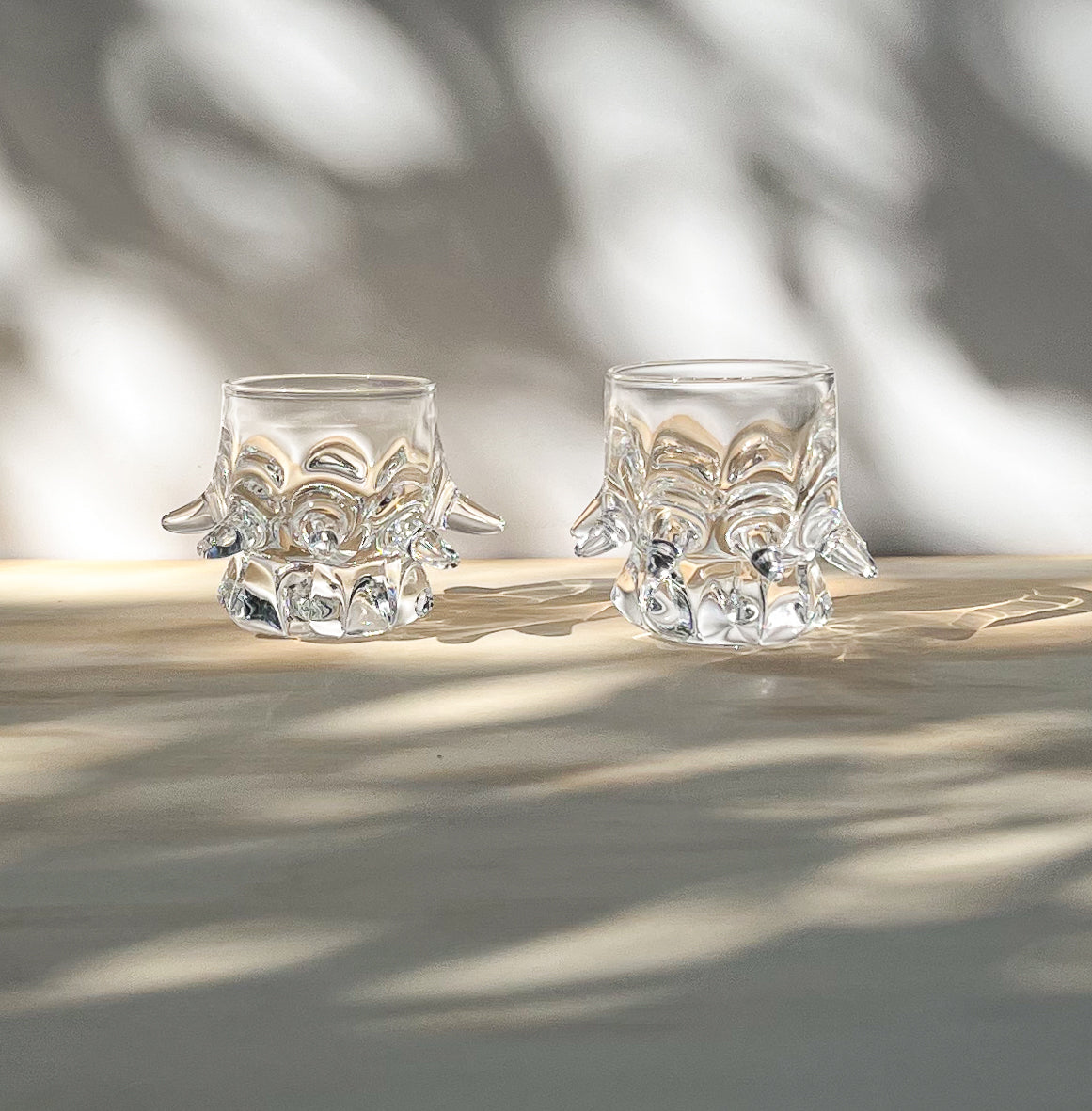 Spike Glass Medium