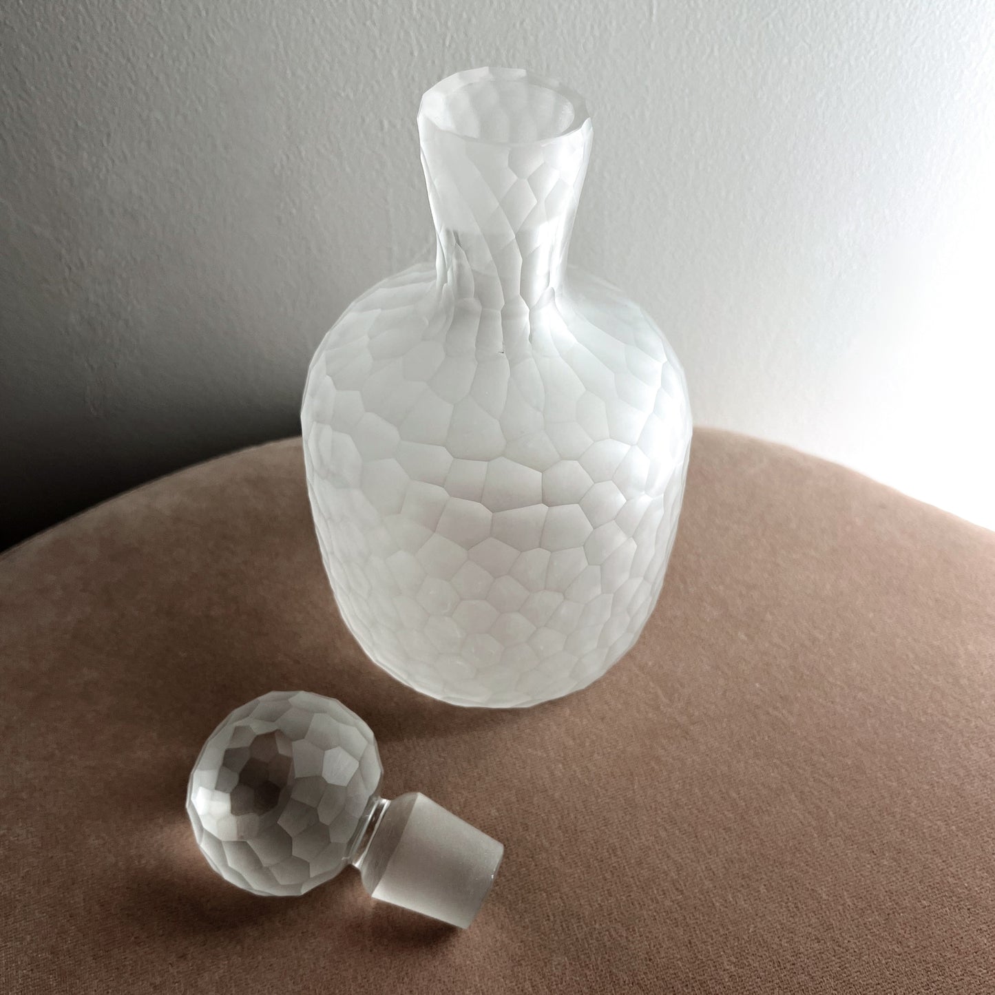 Sakumon Decanter with Stopper - Battuto